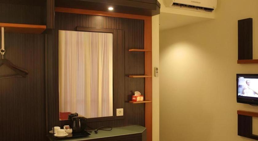 โรงแรมทราเวลโล่มานาโด ภายนอก รูปภาพ